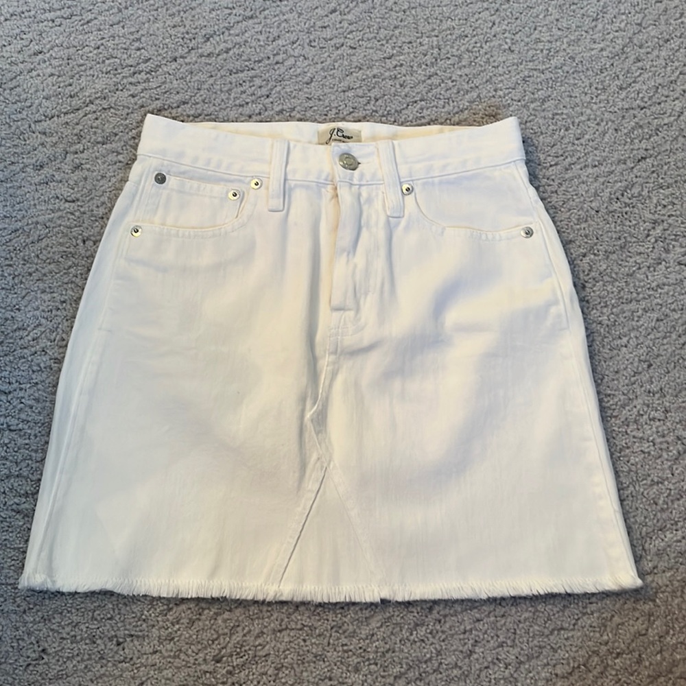 WHITE DENIM SKIRT